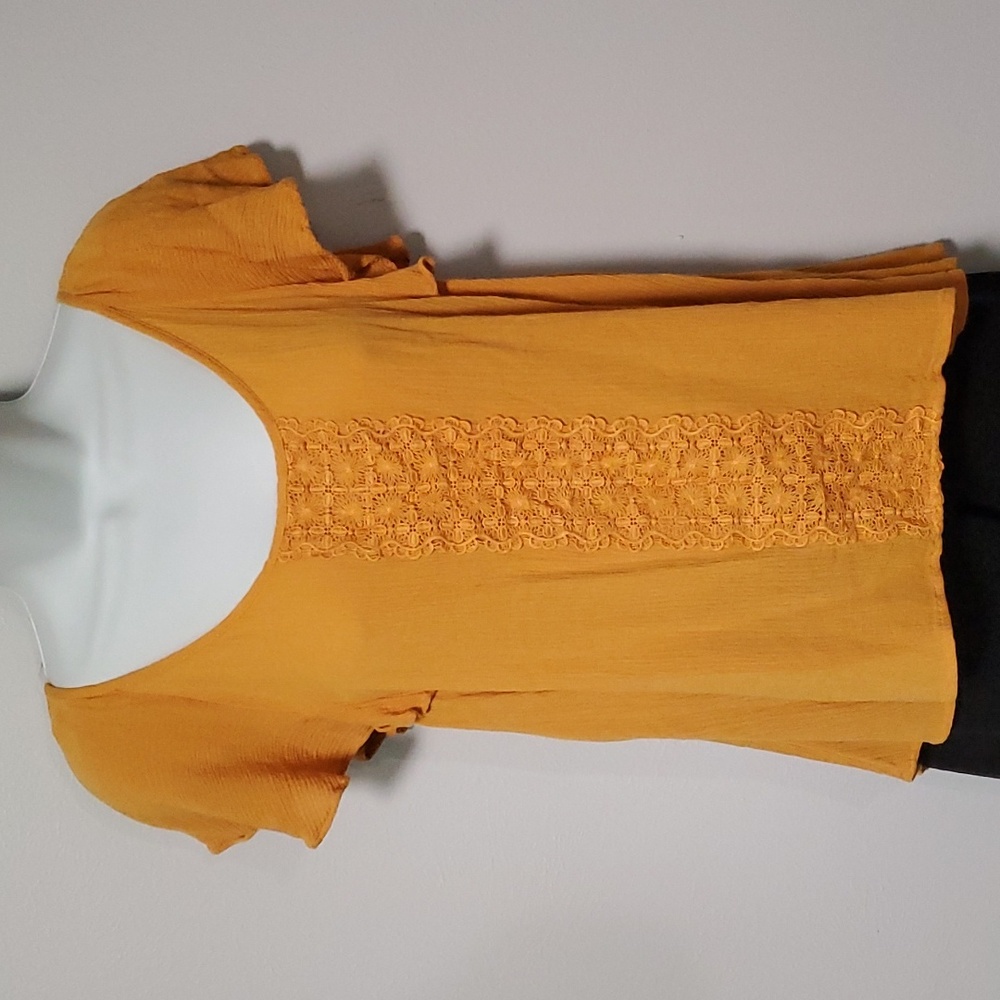 Self Esteem,  Size Large beautiful mustard yellow.